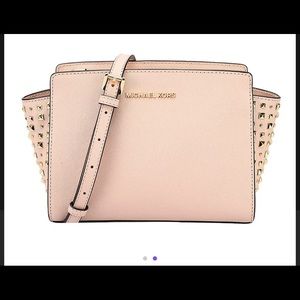 Micheal Kors crossbody